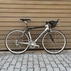 GIANT TCR ALLIANCE 1.0 | 450€